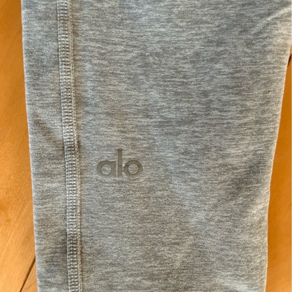 Alo high waisted leggings - Picture 8 of 9